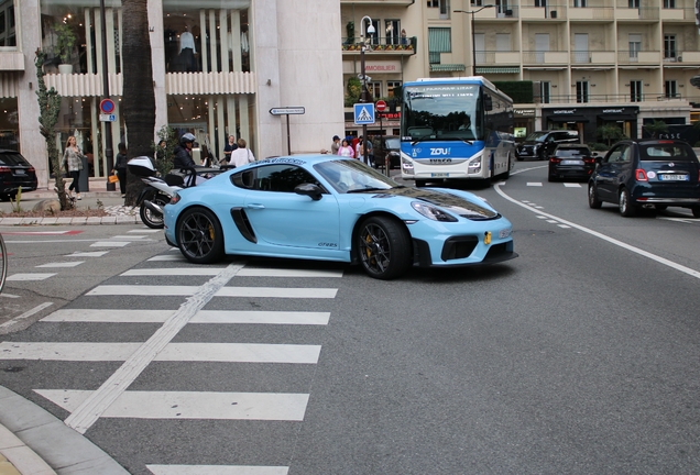 Porsche 718 Cayman GT4 RS Weissach Package