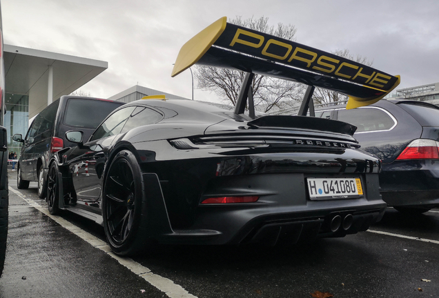 Porsche 992 GT3 RS MkI Weissach Package