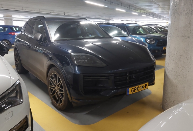 Porsche 9YA Cayenne Turbo E-Hybrid