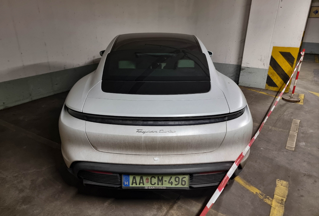 Porsche Taycan Turbo
