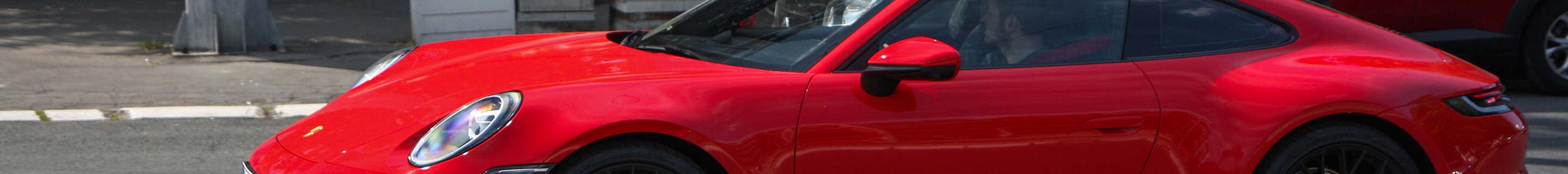 Porsche 992 Carrera 4S MkI