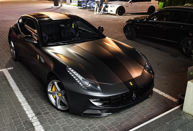 Ferrari FF