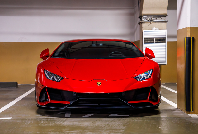 Lamborghini Huracán LP640-4 EVO