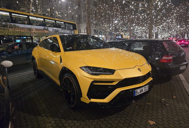 Lamborghini Urus
