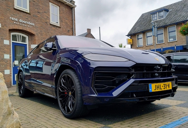 Lamborghini Urus SE