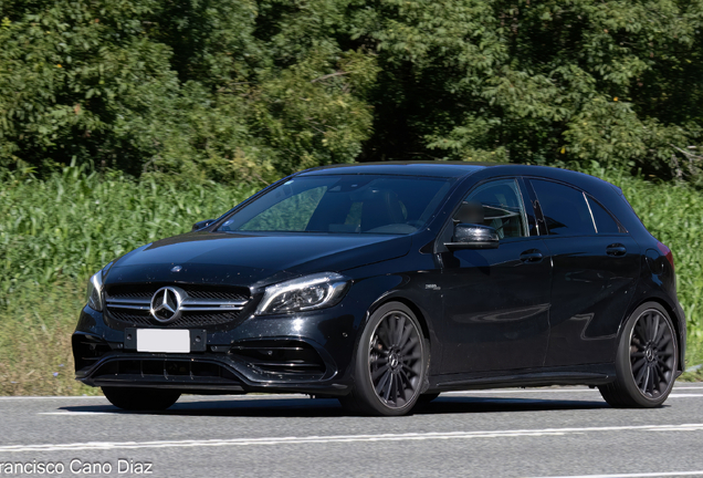 Mercedes-AMG A 45 W176 2015