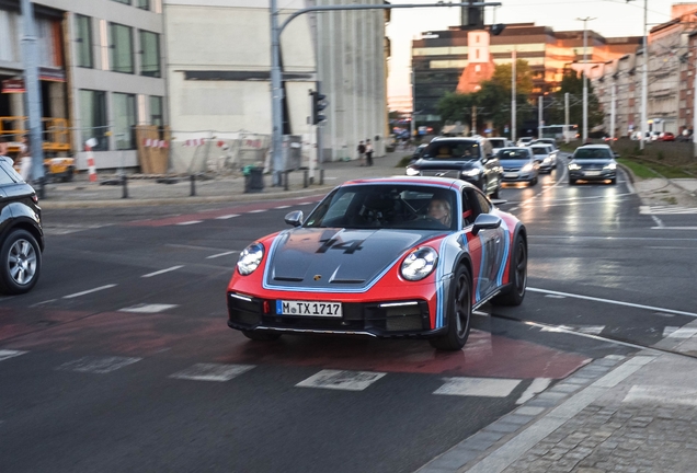 Porsche 992 Dakar