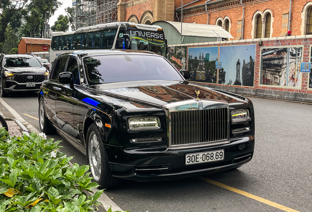 Rolls-Royce Phantom EWB Series II