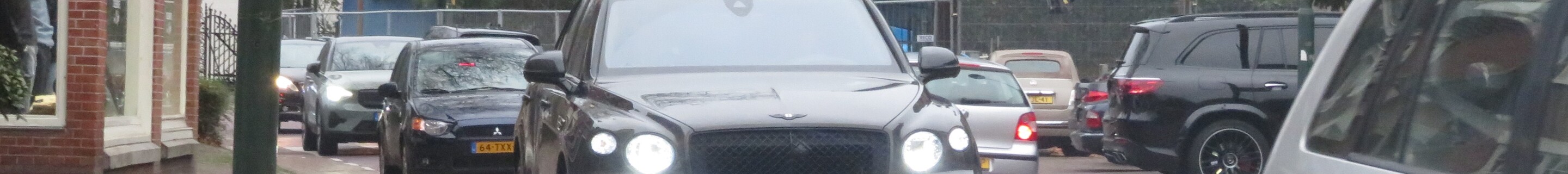 Bentley Bentayga Hybrid S 2024 Black Edition