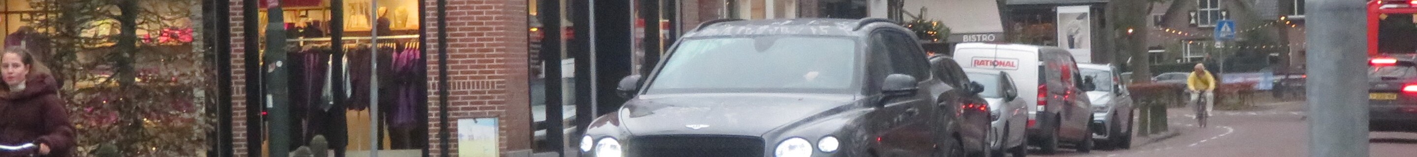 Bentley Bentayga Hybrid S