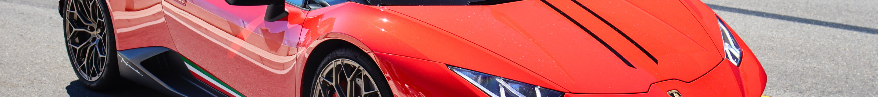 Lamborghini Huracán LP640-4 Performante Spyder