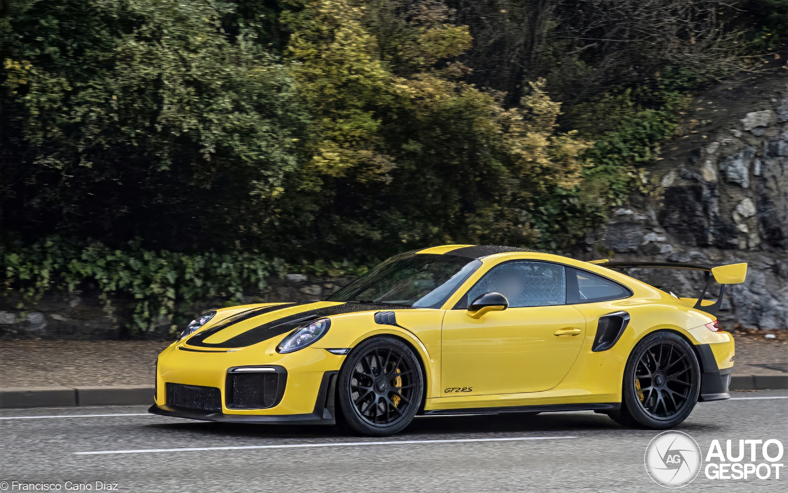 Porsche 991 GT2 RS Weissach Package