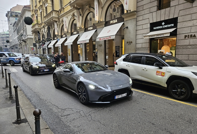 Aston Martin V8 Vantage 2018