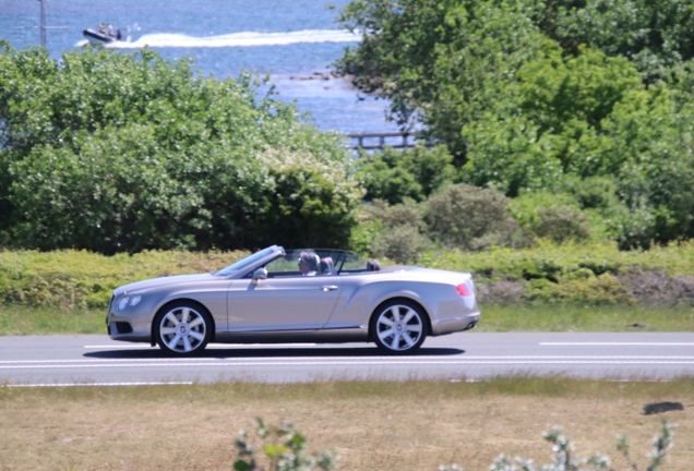 Bentley Continental GTC V8