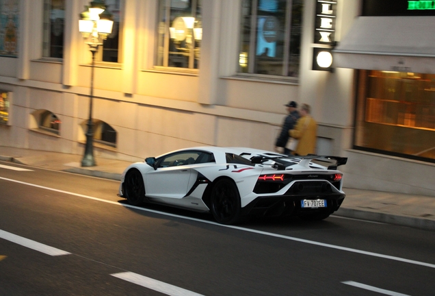 Lamborghini Aventador LP770-4 SVJ