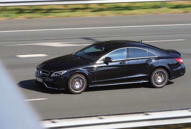Mercedes-AMG CLS 63 C218 2016