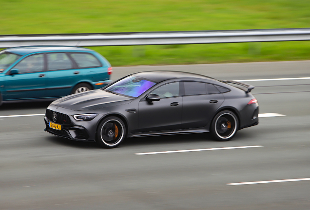 Mercedes-AMG GT 63 S X290