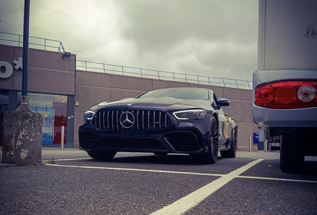 Mercedes-AMG GT 63 S X290