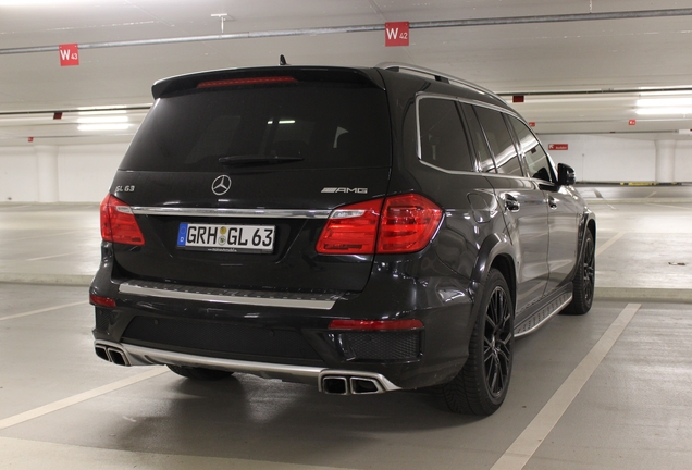 Mercedes-Benz GL 63 AMG X166