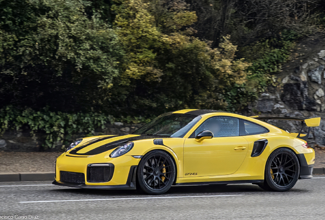 Porsche 991 GT2 RS Weissach Package