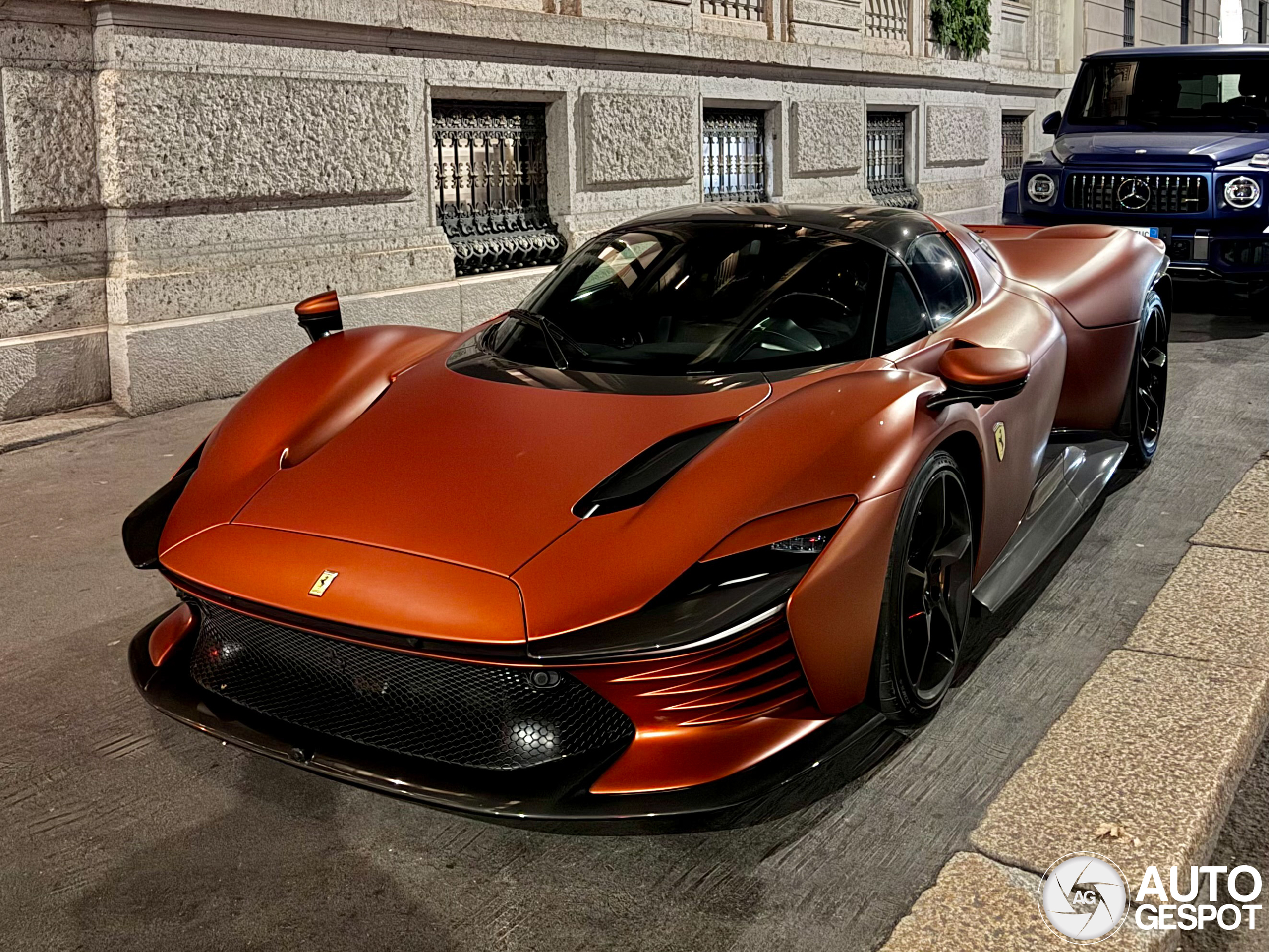 Deze kleur moet je herkennen van een hypercar