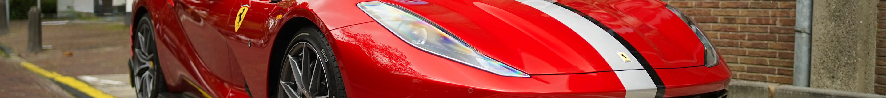 Ferrari 812 Competizione