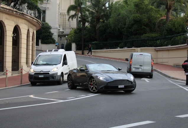 Aston Martin DB11 V8 Volante