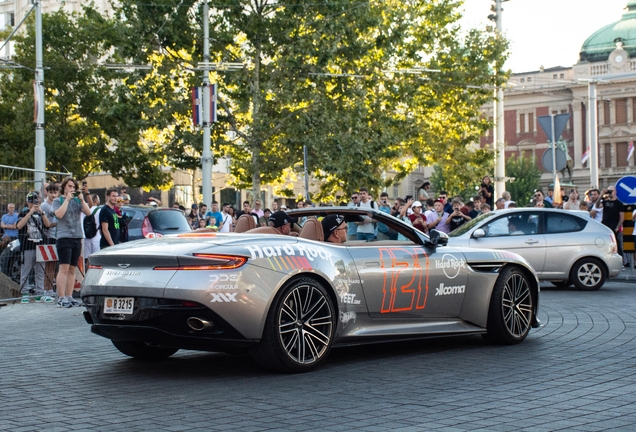 Aston Martin DB12 Volante