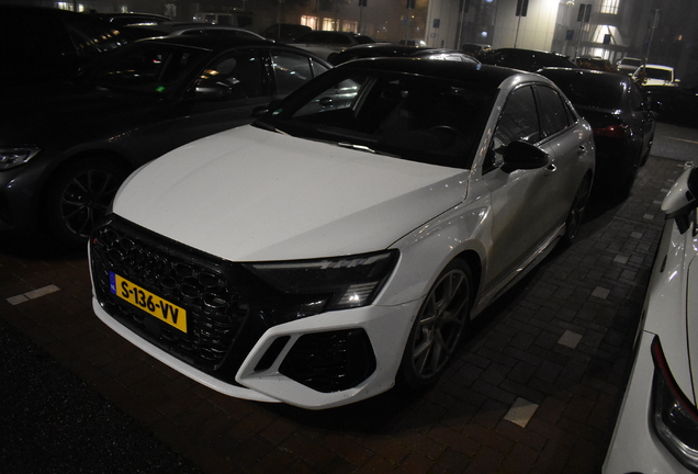 Audi RS3 Sedan 8Y