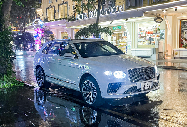Bentley Bentayga V8 2021