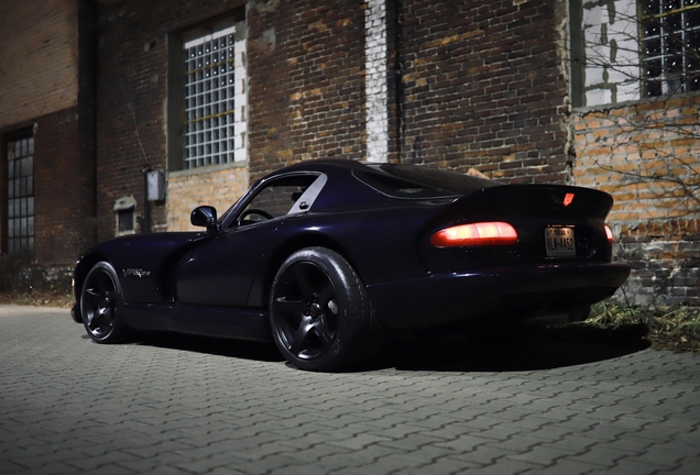 Dodge Viper GTS