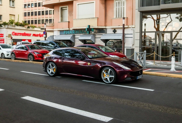 Ferrari FF