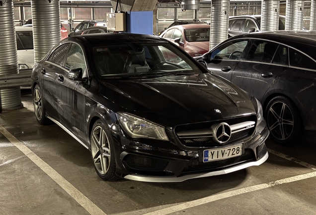 Mercedes-AMG CLA 45 C117