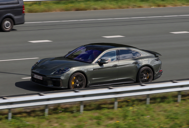Porsche 972 Panamera Turbo S E-Hybrid