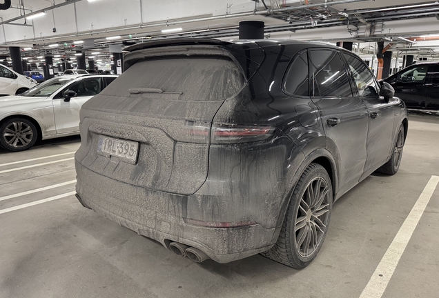 Porsche Cayenne Turbo S E-Hybrid