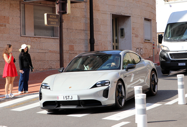 Porsche Taycan Turbo S