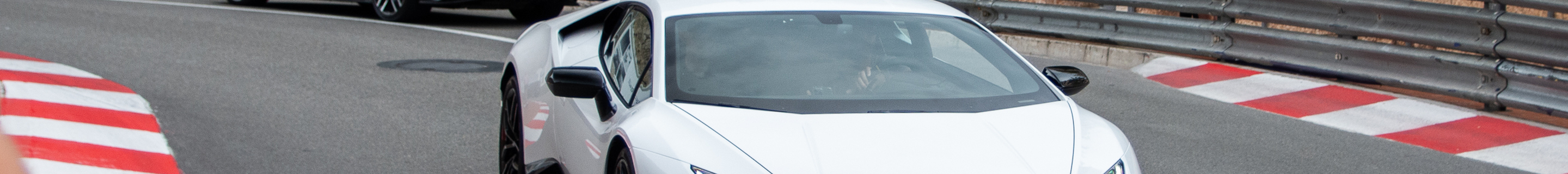 Lamborghini Huracán LP640-4 Performante