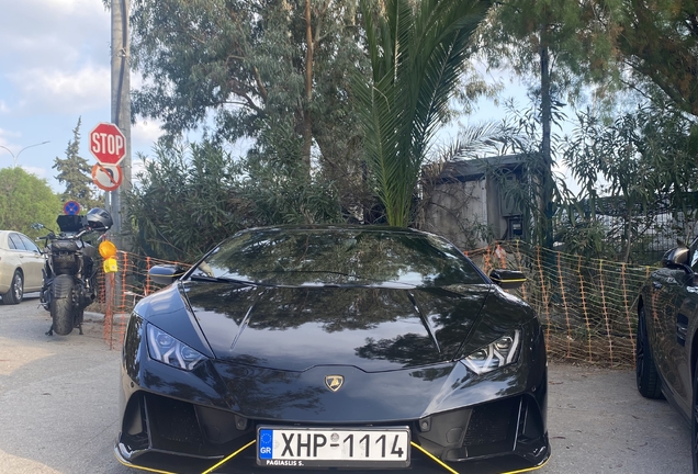 Lamborghini Huracán LP640-4 EVO
