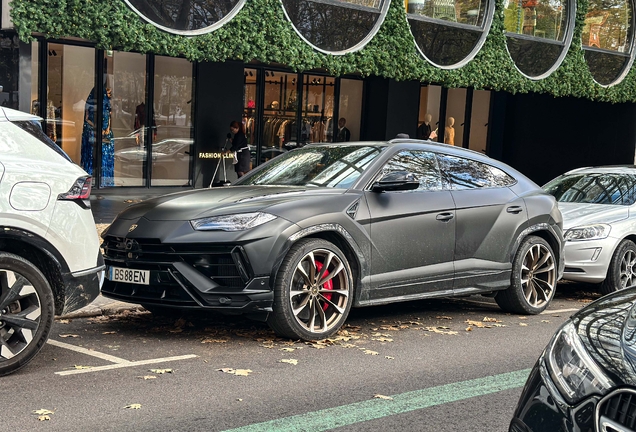 Lamborghini Urus S