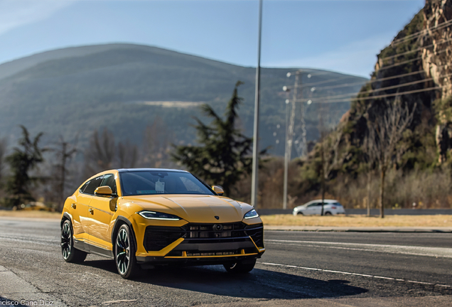 Lamborghini Urus SE