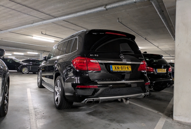 Mercedes-Benz GL 63 AMG X166