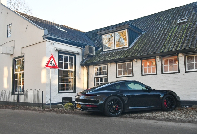 Porsche 992 Carrera 4S MkI