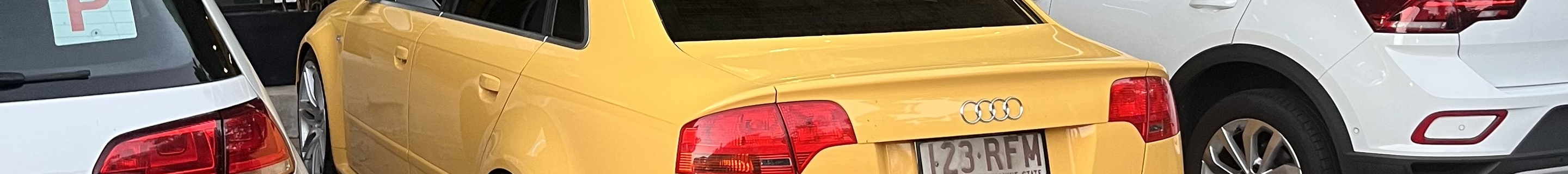 Audi RS4 Sedan