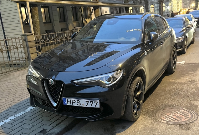 Alfa Romeo Stelvio Quadrifoglio