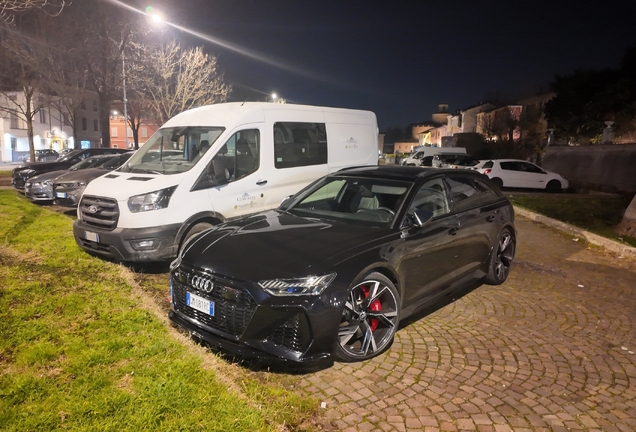 Audi RS6 Avant C8