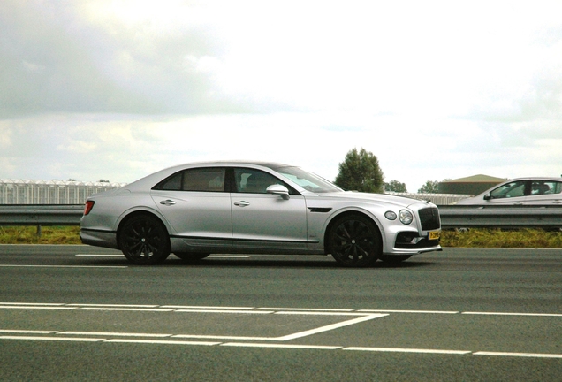 Bentley Flying Spur Hybrid