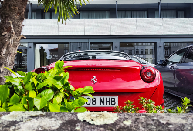 Ferrari California T