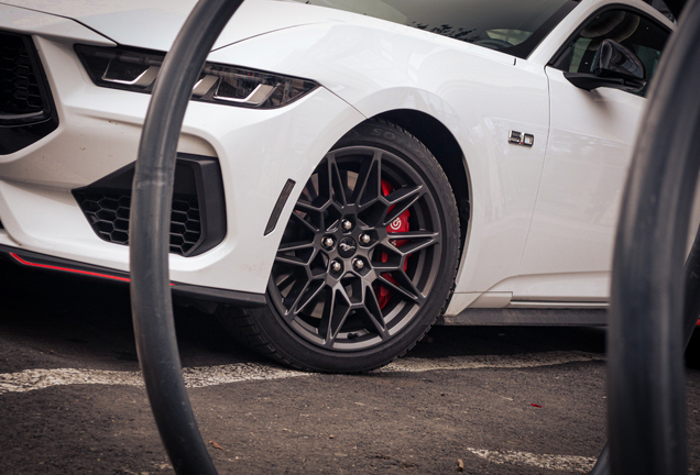 Ford Mustang GT 2024