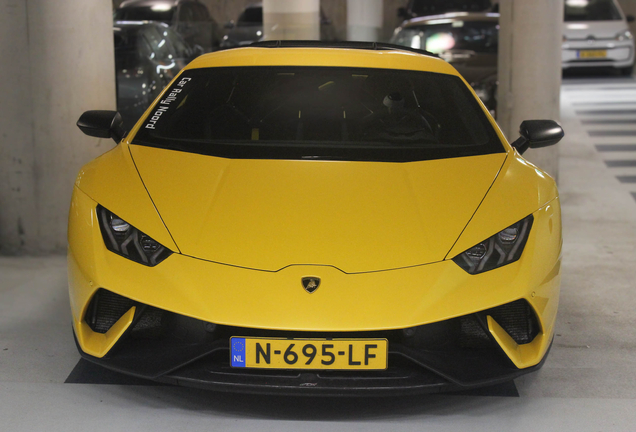 Lamborghini Huracán LP640-4 Performante
