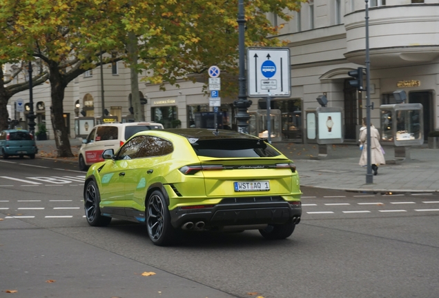 Lamborghini Urus Performante